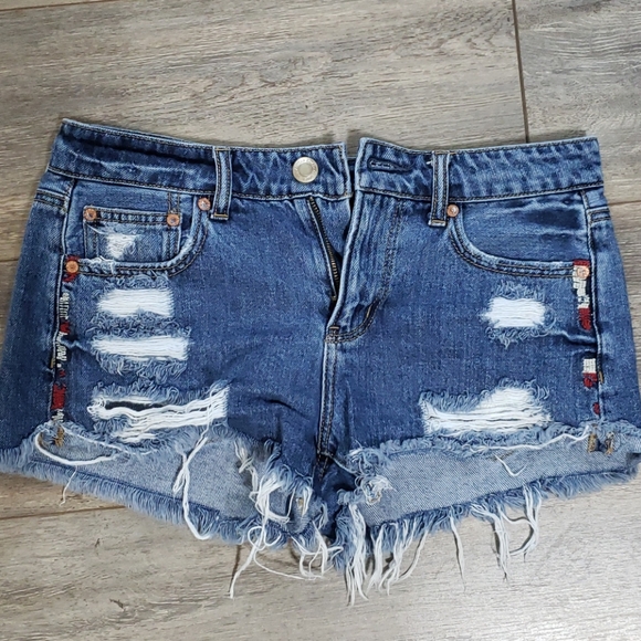 American Eagle Outfitters Pants - American Eagle Outfitters ripped shorts